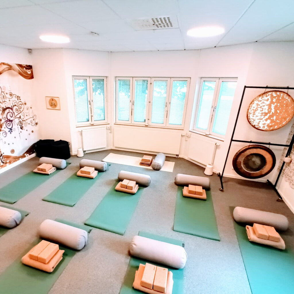 Yoga Studio Interior 01 Square